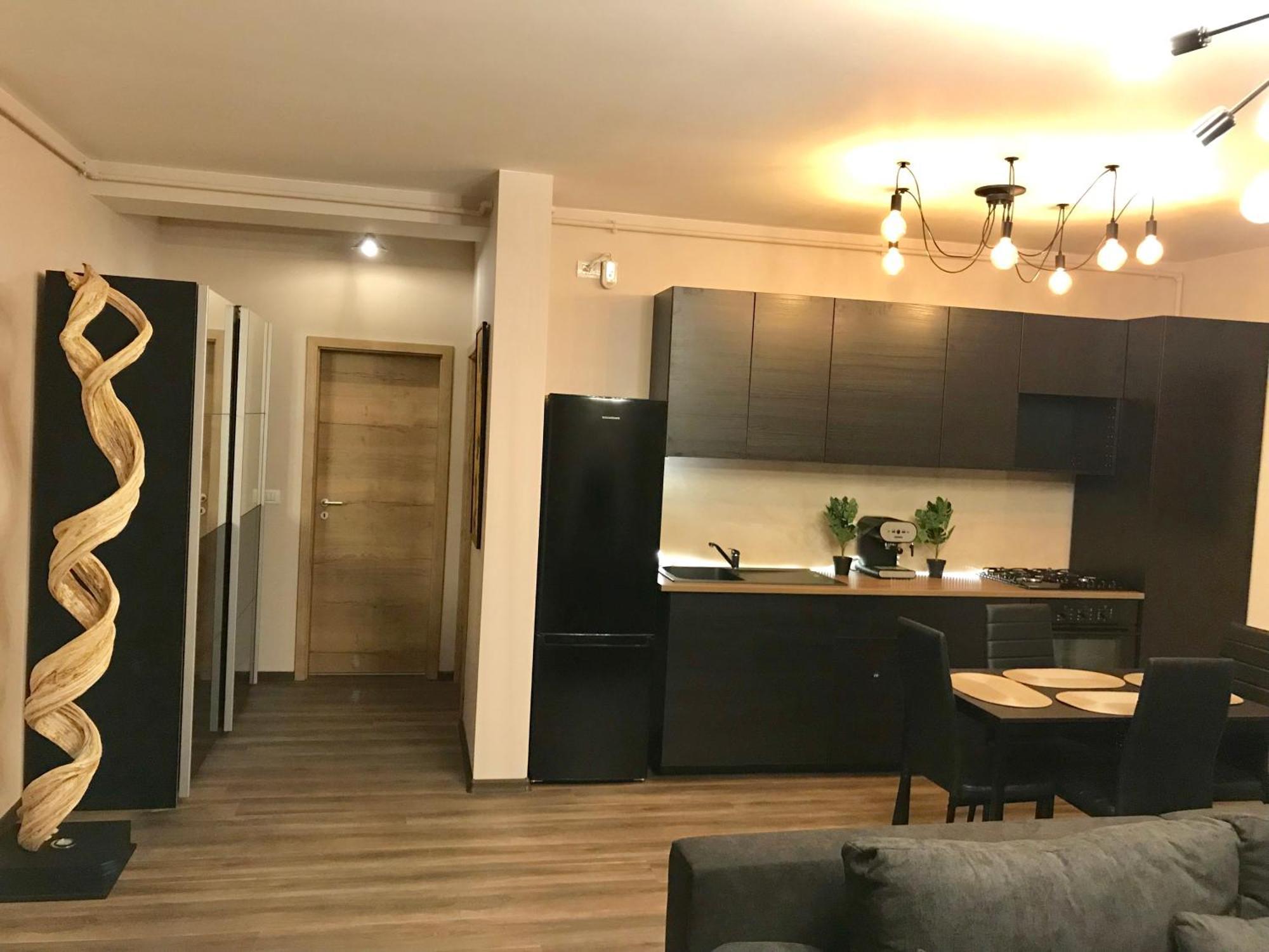 Wood Central Apartment Temeşvar Dış mekan fotoğraf